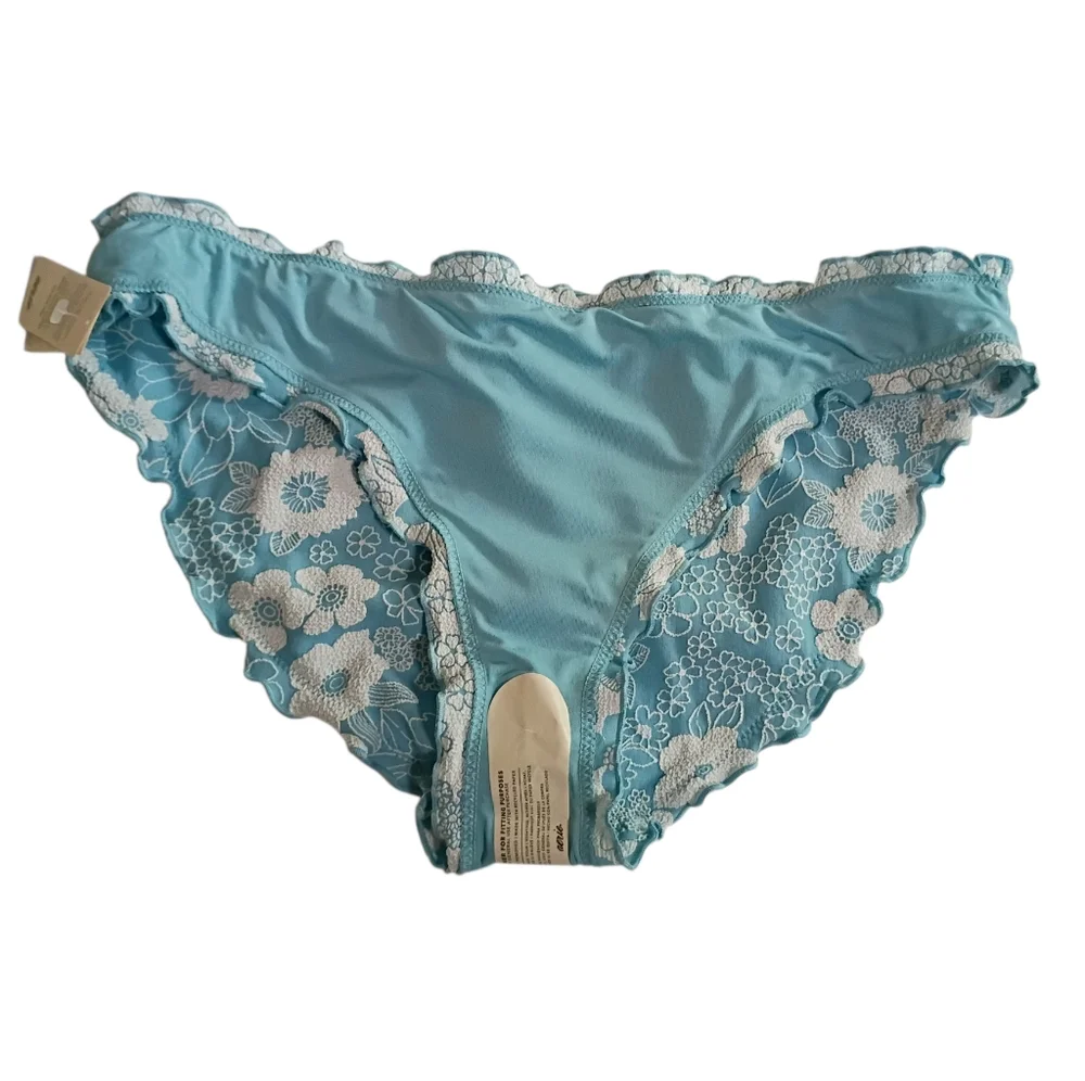 aerie Blue Bikini Bottoms with White Floral Lace sz M NEW